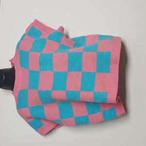 Unbranded Pink and Blue Checkered Shortsleeve Sweater Size Medium